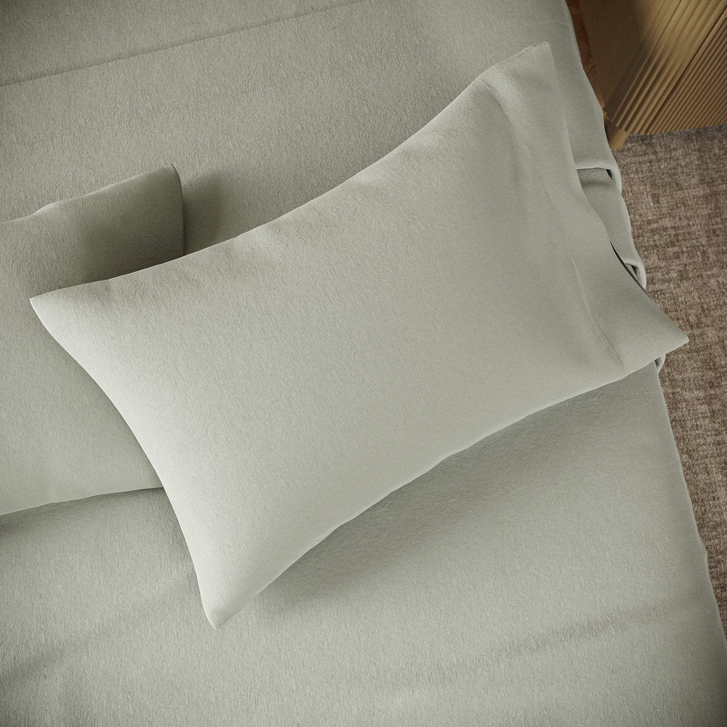 Premium Egyptian Cotton Solid 4-Piece 100% Cotton Washed Percale Sage Green Sheet Set, Full - Breathable Egyptian Cotton Flat & Fitted Sheets Detail