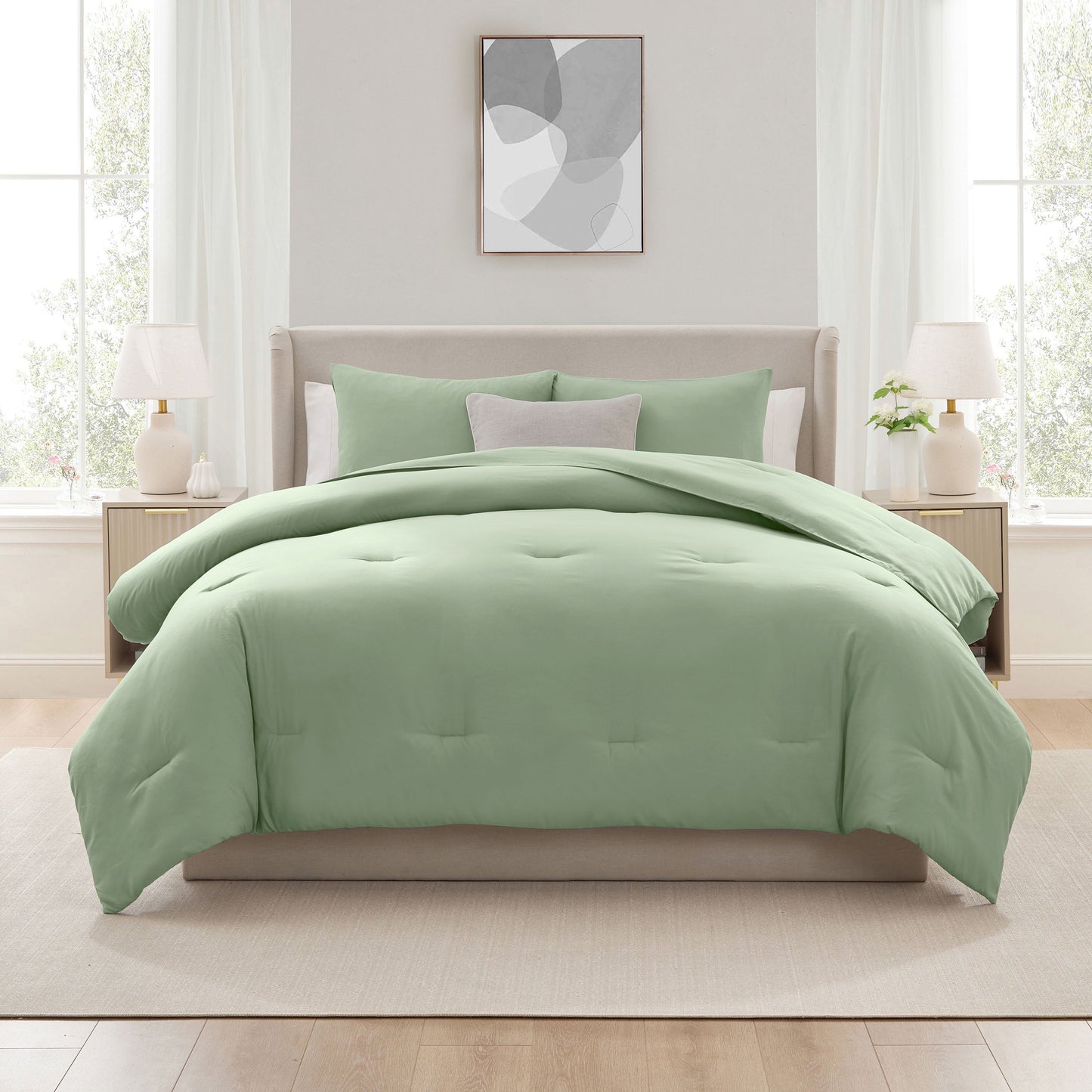 All-Season Comforter Sets, All Season Lightweight Solid Queen Comforter Set, 3-Pc Bedding Sets, Sage Green - All-Season Down Alternative Comforter Insert Detail