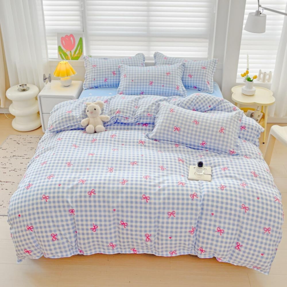 Luxurious Quilted 3-Piece Blue Plaid Pink Bows Comforter Full Set , Cute Soft Bedding Set for Kids Adults - Cloud-Like Soft Lightweight Bed Comforter Detail