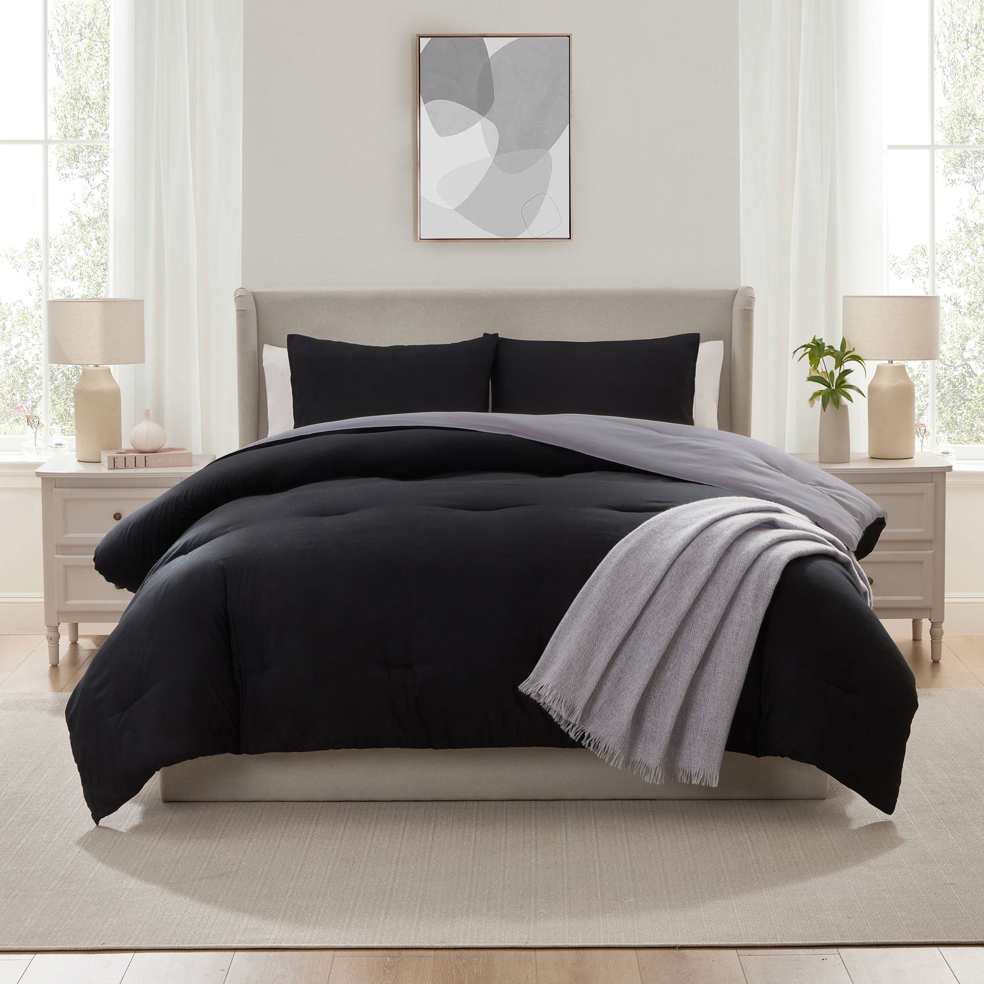 Fluffy Down Alternative Comforter Sets, All Season Lightweight Reversible Queen Comforter Set, 3-Pc Bedding Sets, Black/Charcoal gray - Luxurious Quilted Duvet Cover Set Detail