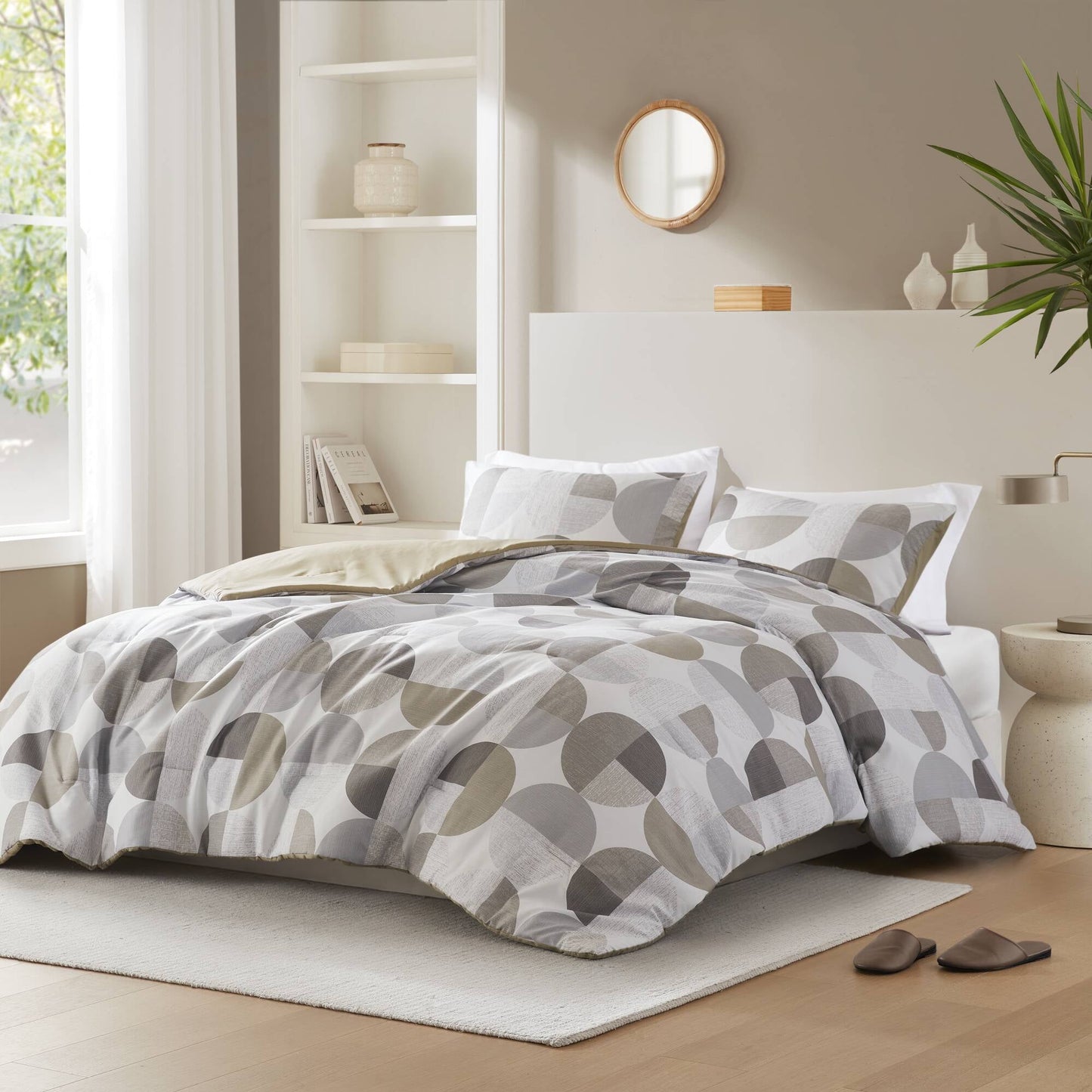 Heavyweight Warmth Full/Queen Size Comforter Set, Tan/Gray Bedding Set for All Seasons, 3-Piece Round Geometric Print Bedding Comforter Set - Hypoallergenic Ultra-Fluffy Quilt for Winter Detail