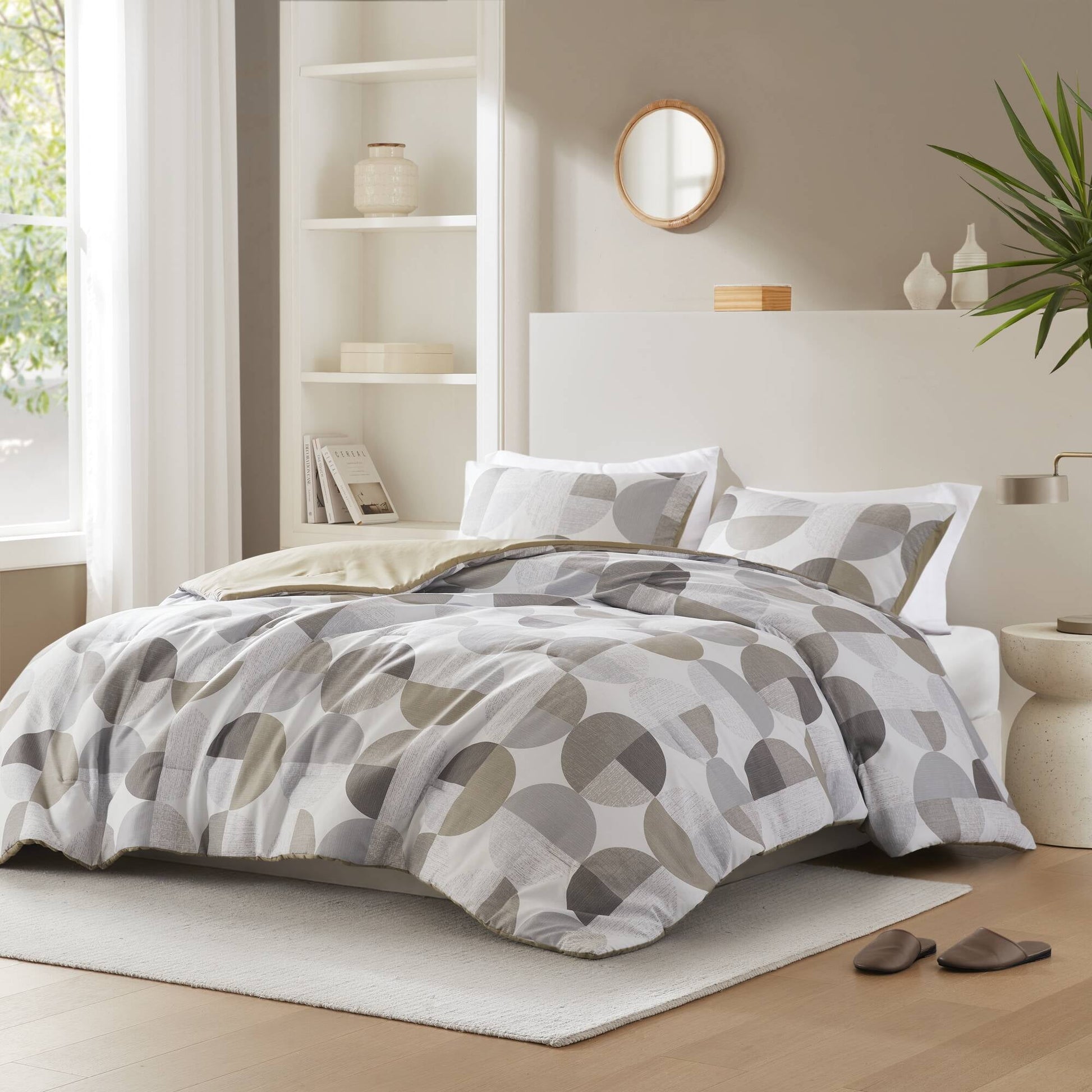 Heavyweight Warmth Full/Queen Size Comforter Set, Tan/Gray Bedding Set for All Seasons, 3-Piece Round Geometric Print Bedding Comforter Set - Hypoallergenic Ultra-Fluffy Quilt for Winter Detail