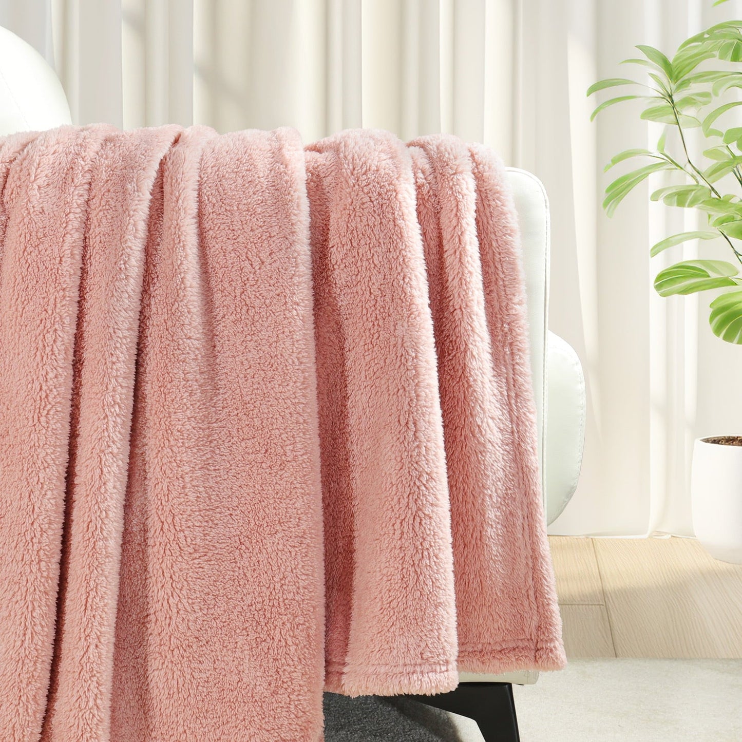 Decorative Knitted Soft Fleece Throw Blanket for Couch, Super Soft Velvet Plush Bed Blanket, 50x60 Inches, Pink - Lightweight Plush Warm Blanket for All Seasons Detail